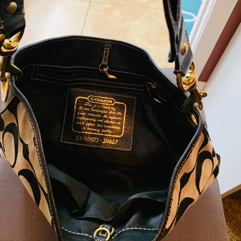 Coach Purse - Picture 2 of 3